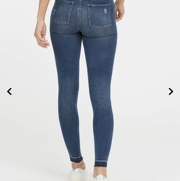 SPANX Distressed Ankle Skinny Jeans S - Picture 5 of 16